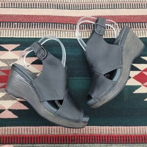 Dansko Vanda Black Leather Platform Wedge Sandals Sz 39 US 8.5-9 Perp Toe Comfor